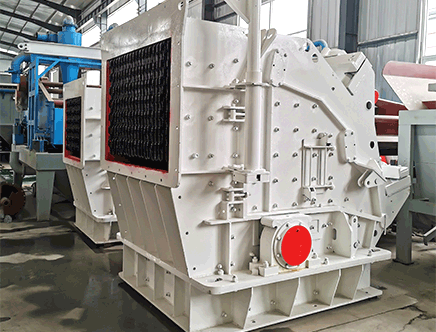 大口反击破碎机